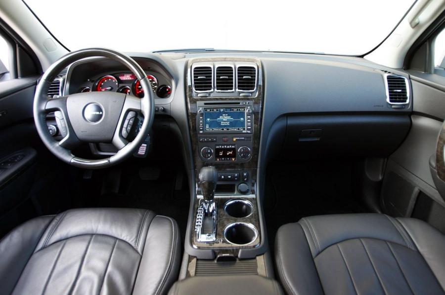  GMC Acadia Denali 2011 года  (фото 41 из 53)